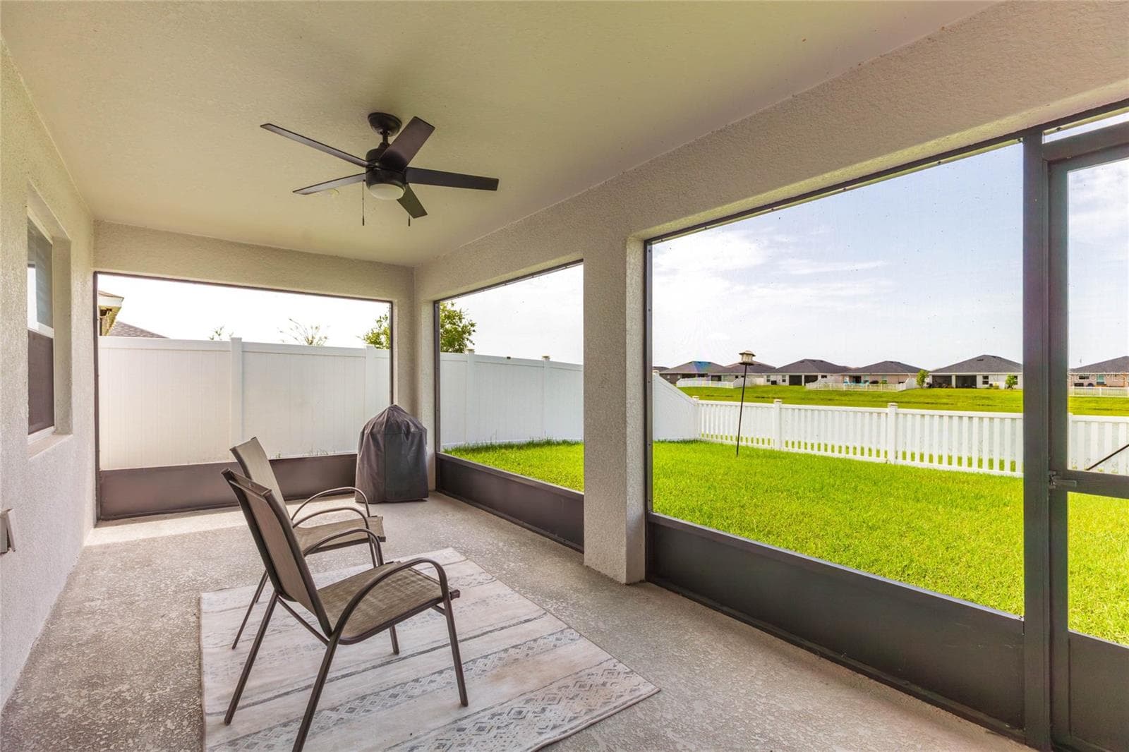 Single Family Residence at 35171 CRESCENT CREEK DR, ZEPHYRHILLS, photo 33 of 62