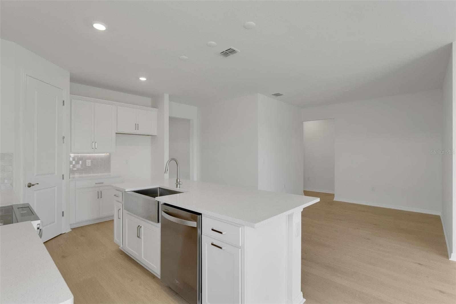 Single Family Residence at 16935 SQUIRREL BRANCH LN, ALVA, photo 22 of 35
