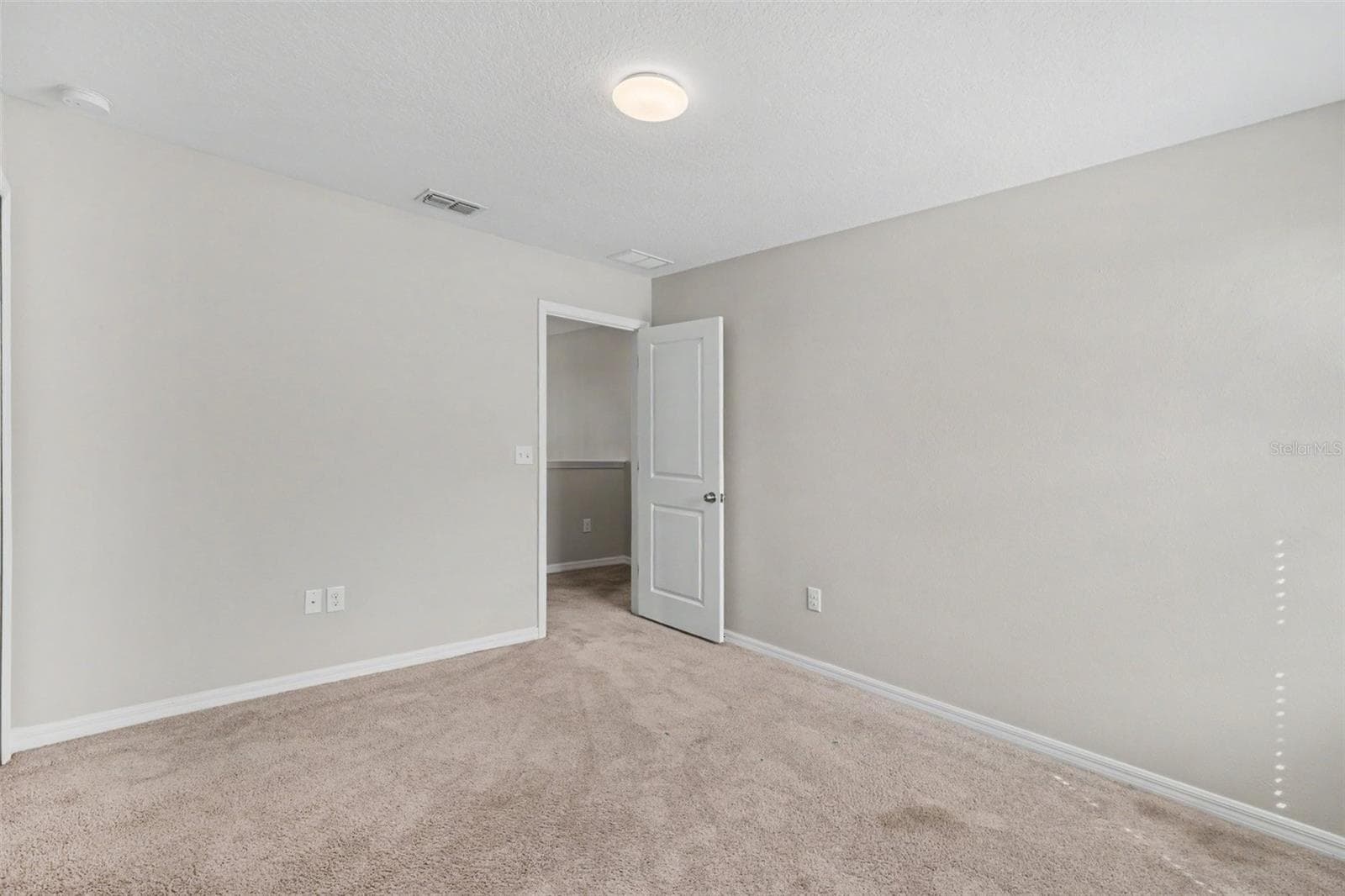 Single Family Residence at 21087 PLEASANT PLAINS PKWY, LAND O LAKES, photo 24 of 31