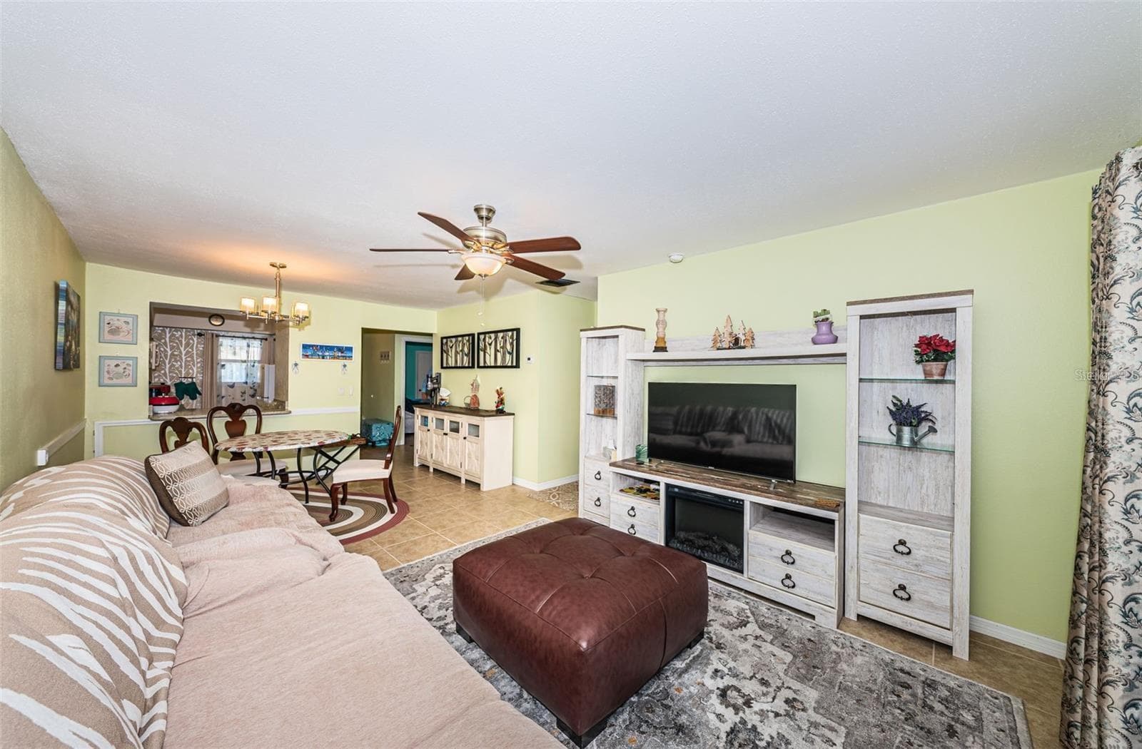 Condominium at 2117 LAKEWOOD CLUB DR S #7K, ST PETERSBURG, photo 8 of 49