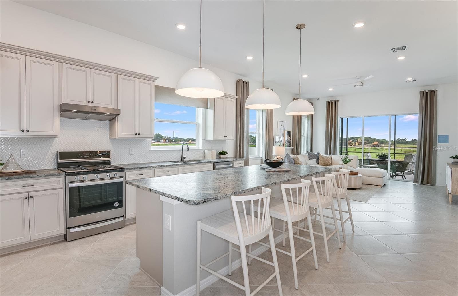 Model Home Design Only. Pictures and furnishings are for illustrative purposes only. Elevations, colors and options may vary. Furniture is for model home staging only. - 6323 DEW DROP LOOP, ST CLOUD