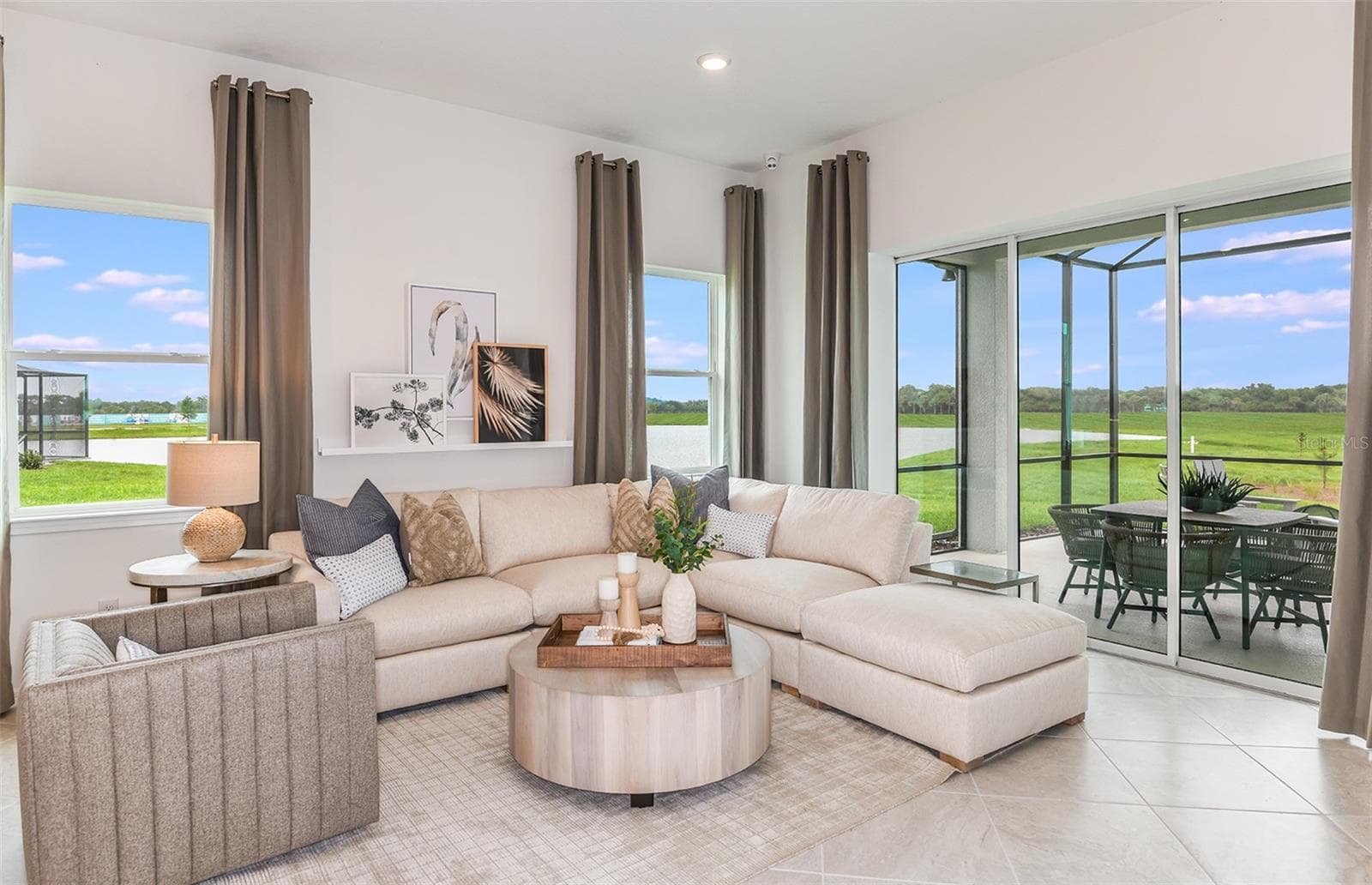 Model Home Design Only. Pictures and furnishings are for illustrative purposes only. Elevations, colors and options may vary. Furniture is for model home staging only. - 6323 DEW DROP LOOP, ST CLOUD