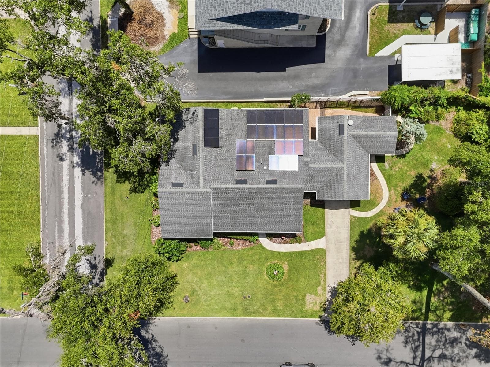 Single Family Residence at 936 N BAKER ST, MOUNT DORA, photo 39 of 53