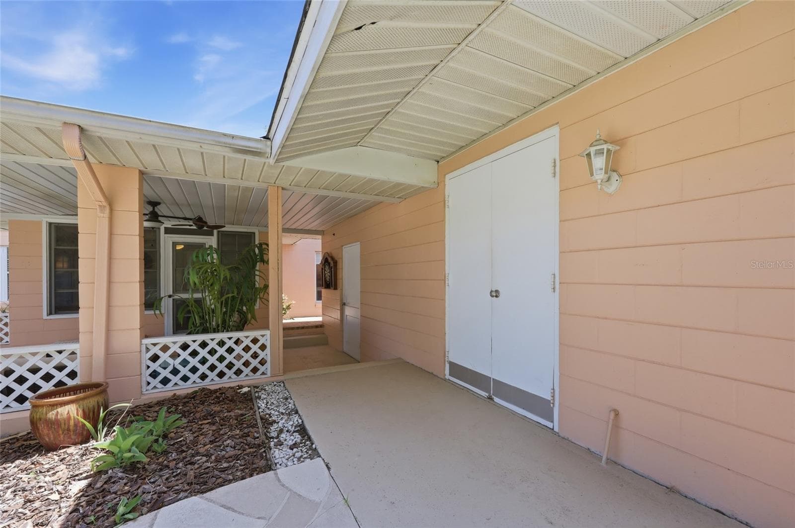 Single Family Residence at 936 N BAKER ST, MOUNT DORA, photo 42 of 53
