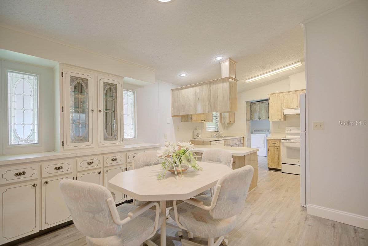 Manufactured Home at 3523 SE 35TH AVE, OKEECHOBEE, photo 15 of 23