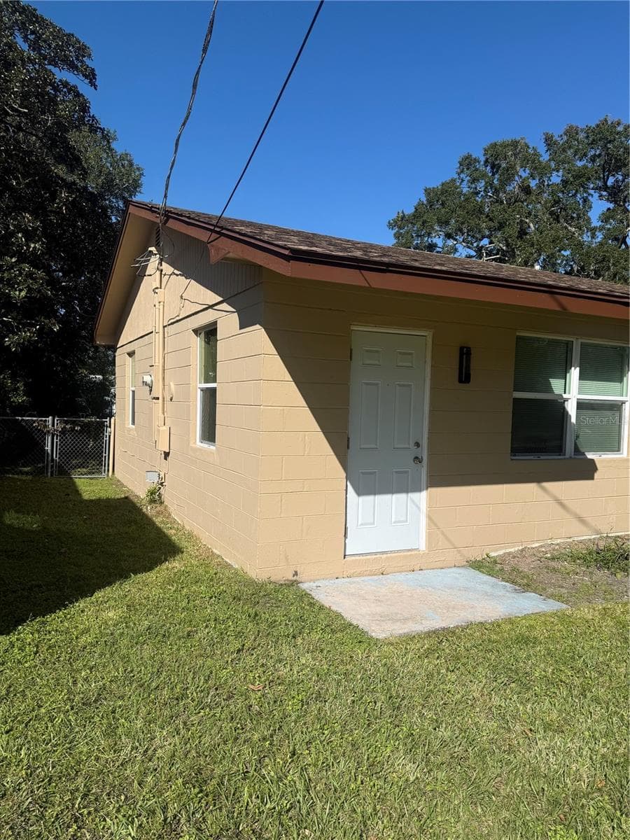 Single Family Residence at 305 ANN ST, EDGEWATER, photo 2 of 62