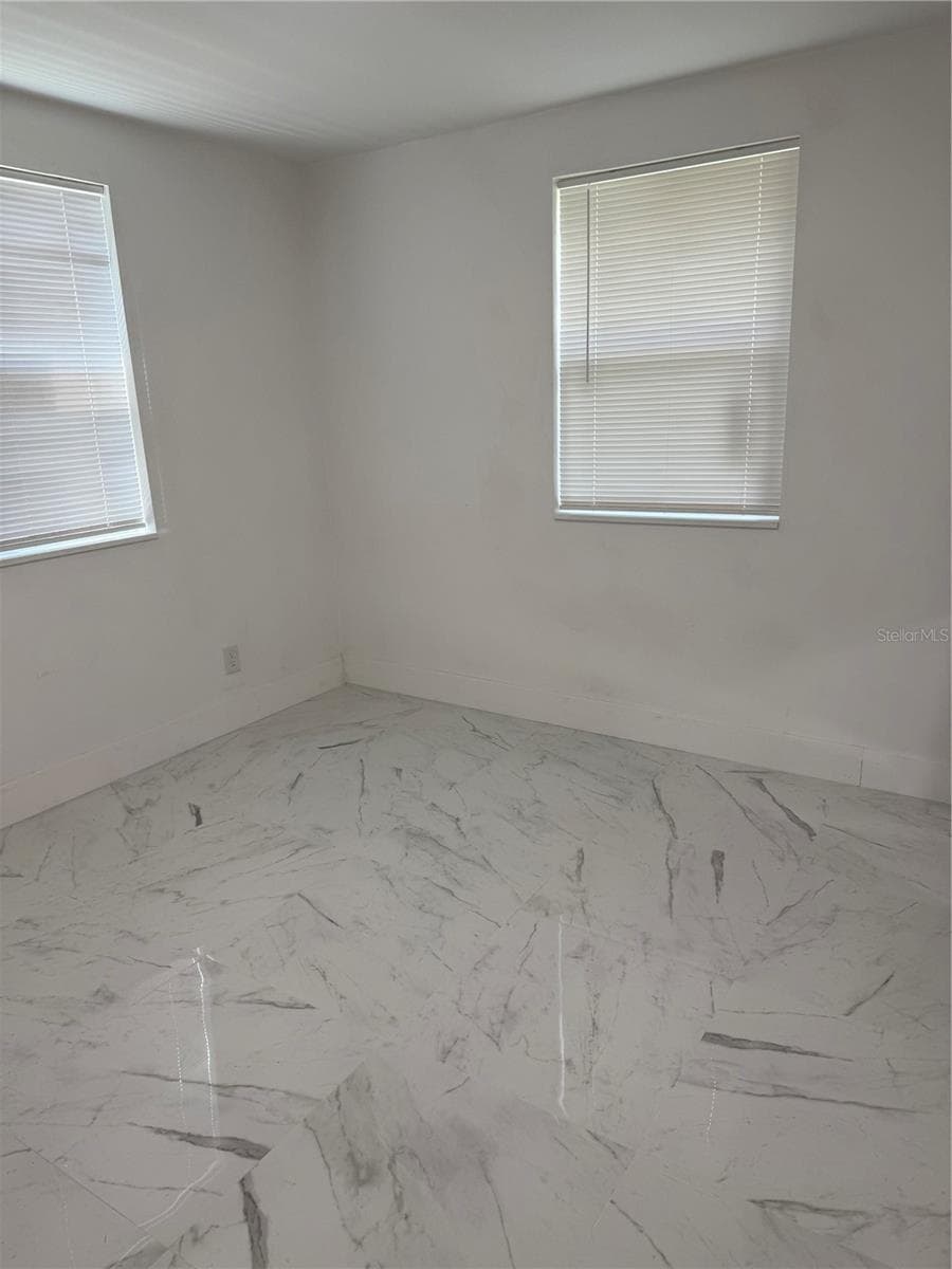 Single Family Residence at 305 ANN ST, EDGEWATER, photo 18 of 62