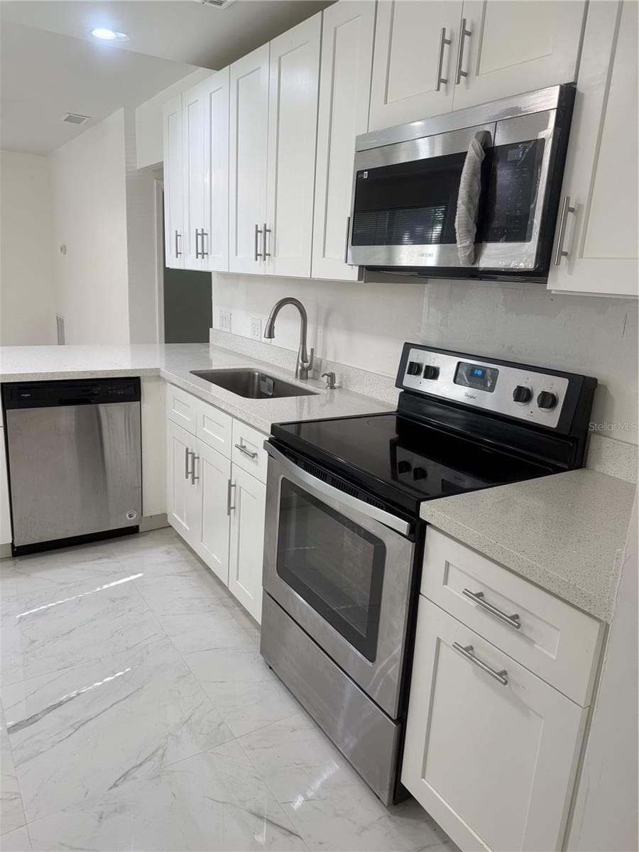 Single Family Residence at 305 ANN ST, EDGEWATER, photo 36 of 62
