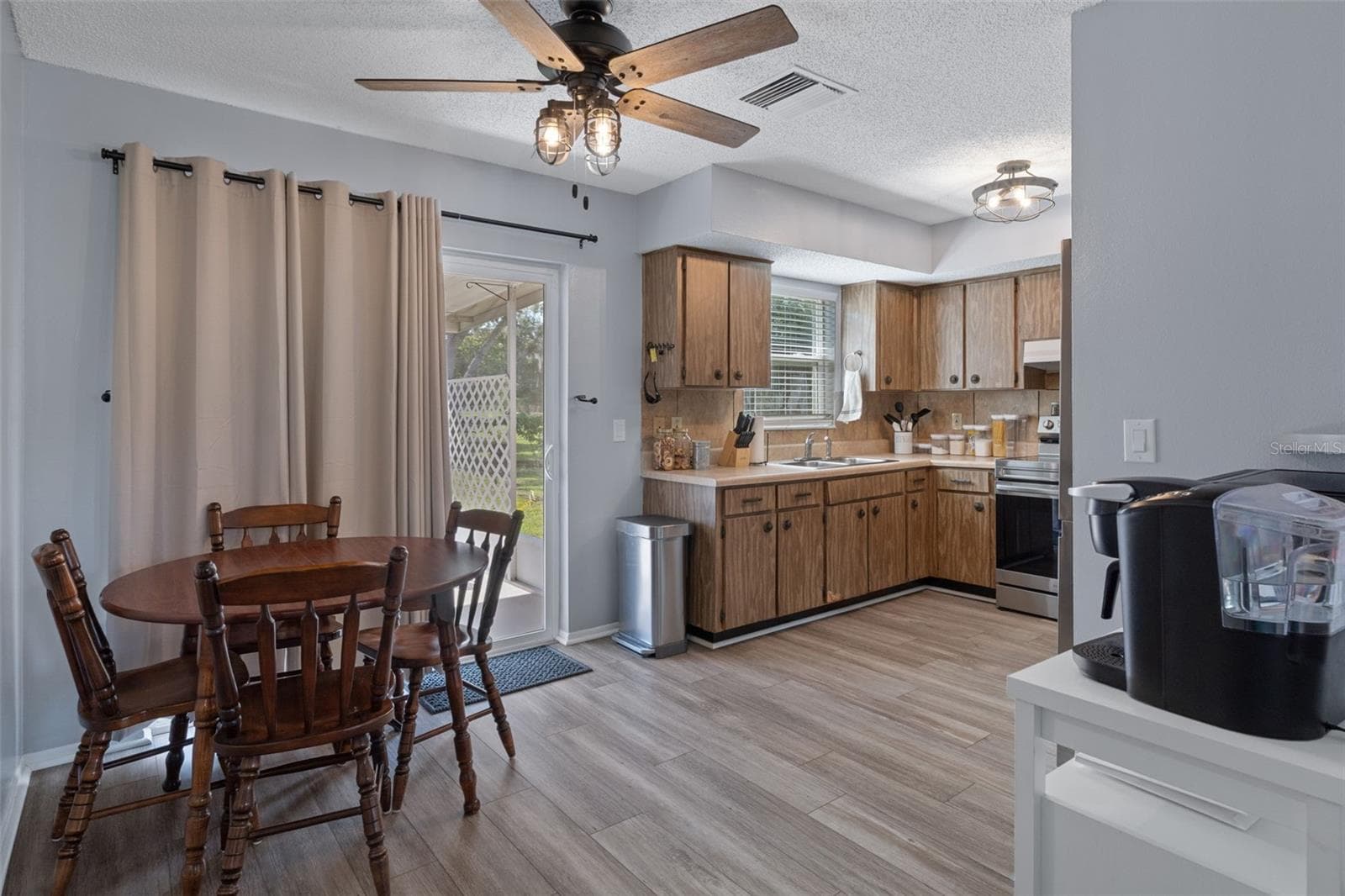 Single Family Residence at 7740 W SOLAR PL, HOMOSASSA, photo 8 of 31