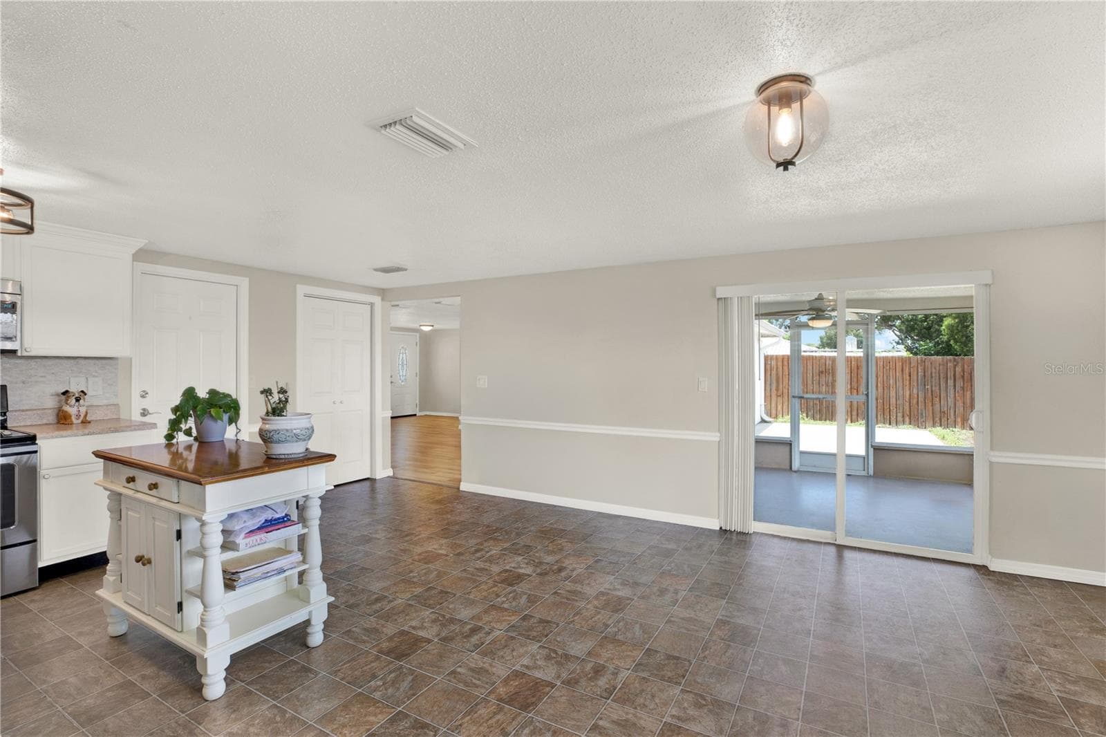 Single Family Residence at 5642 DOVE DR, NEW PORT RICHEY, photo 10 of 29