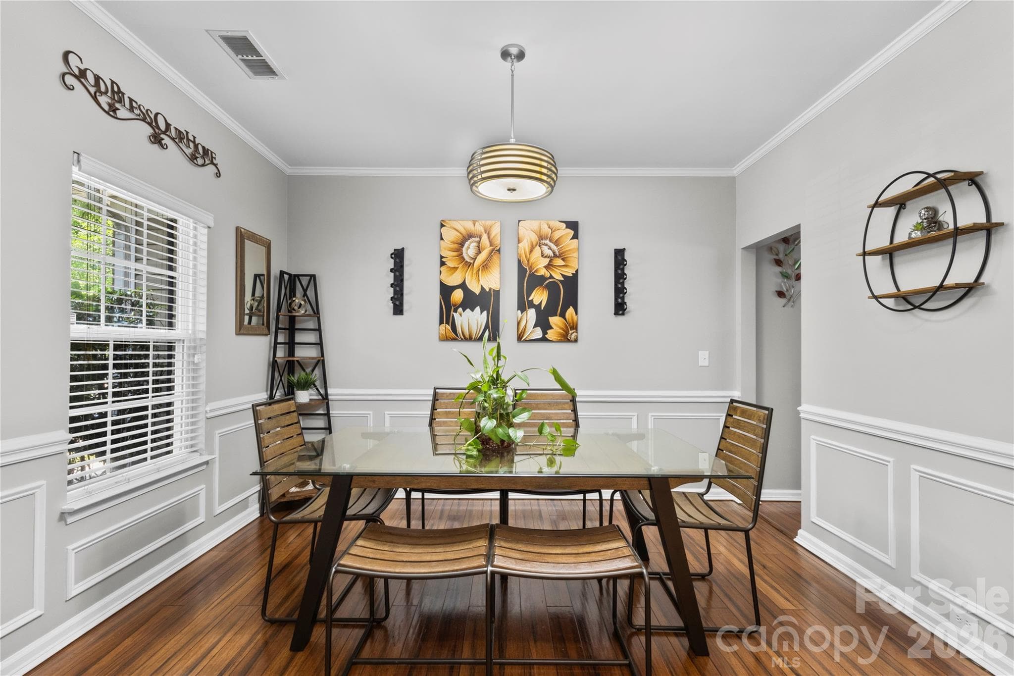 Single Family Residence at 6600 Hermsley Road, Charlotte, photo 2 of 39