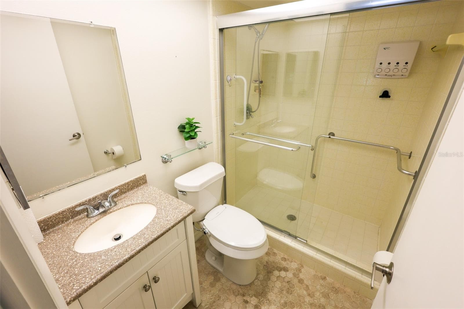 Condominium at 1235 S HIGHLAND AVE #4-306, CLEARWATER, photo 10 of 19