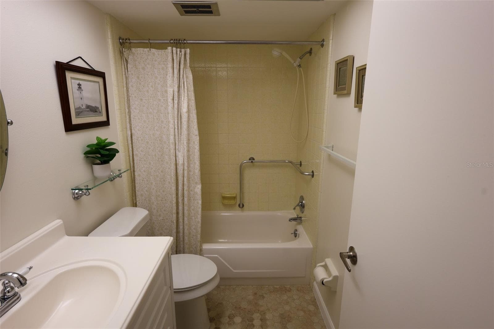 Condominium at 1235 S HIGHLAND AVE #4-306, CLEARWATER, photo 14 of 19