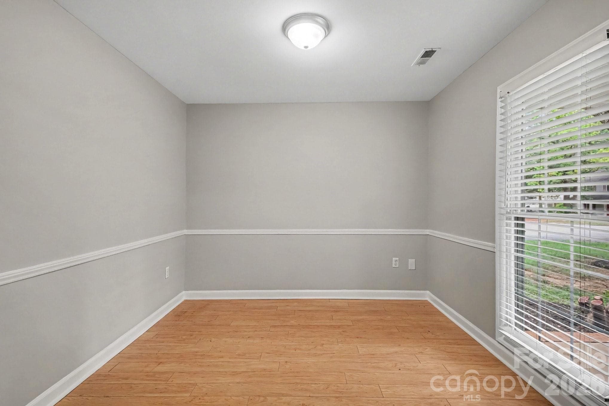 Single Family Residence at 5200 Birchbark Lane, Charlotte, photo 6 of 26