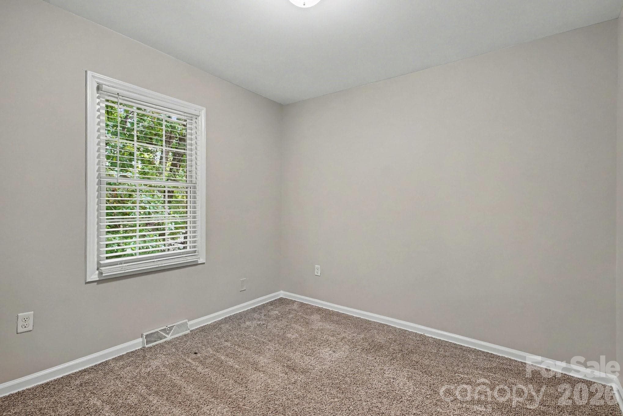 Single Family Residence at 5200 Birchbark Lane, Charlotte, photo 18 of 26