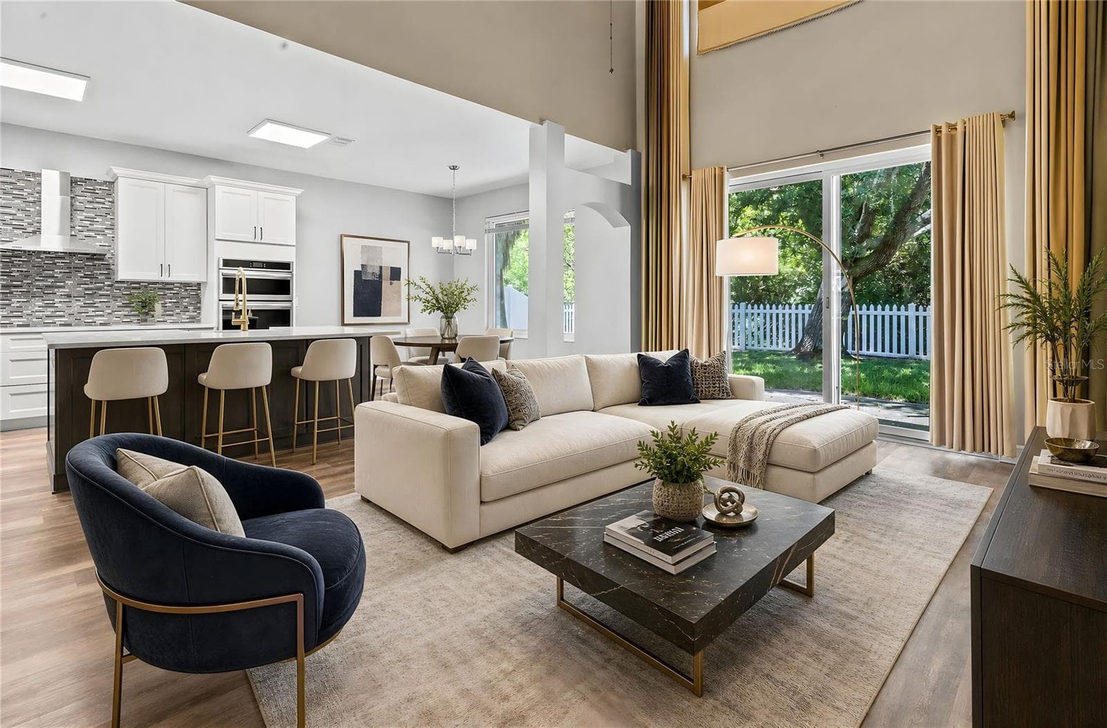 Single Family Residence at 1744 NESTLEWOOD TRL, ORLANDO, photo 2 of 48