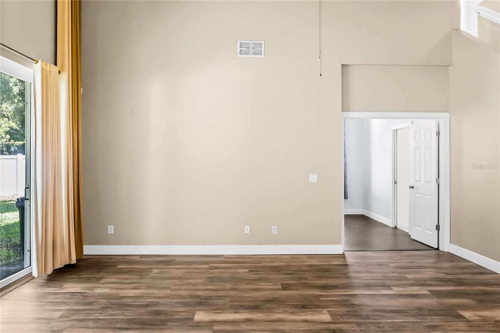 Single Family Residence at 1744 NESTLEWOOD TRL, ORLANDO, photo 16 of 48
