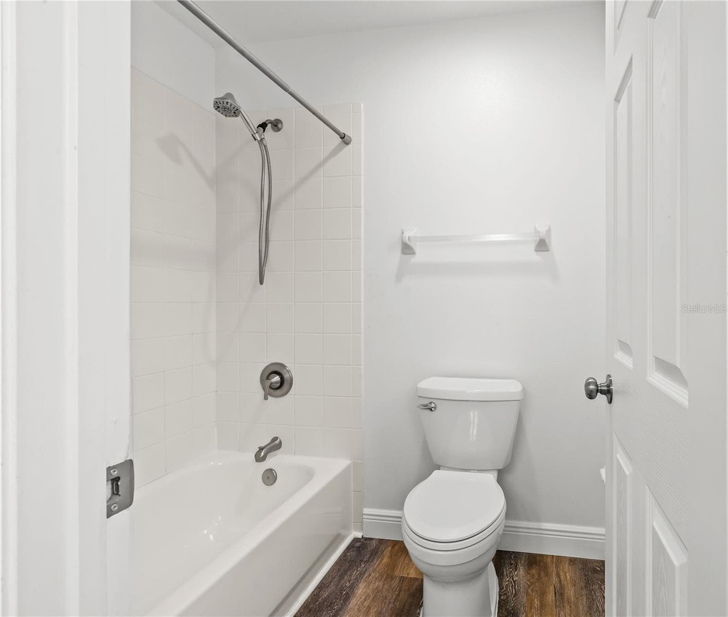Single Family Residence at 1744 NESTLEWOOD TRL, ORLANDO, photo 20 of 48