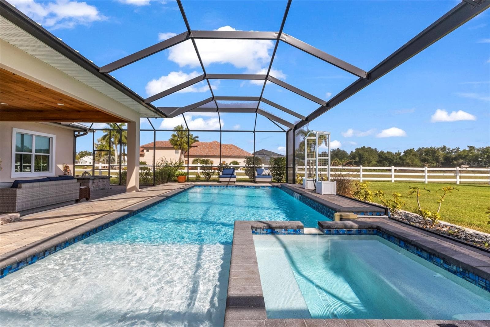 Single Family Residence at 28975 SMUGGLERS LN, PUNTA GORDA, photo 52 of 88