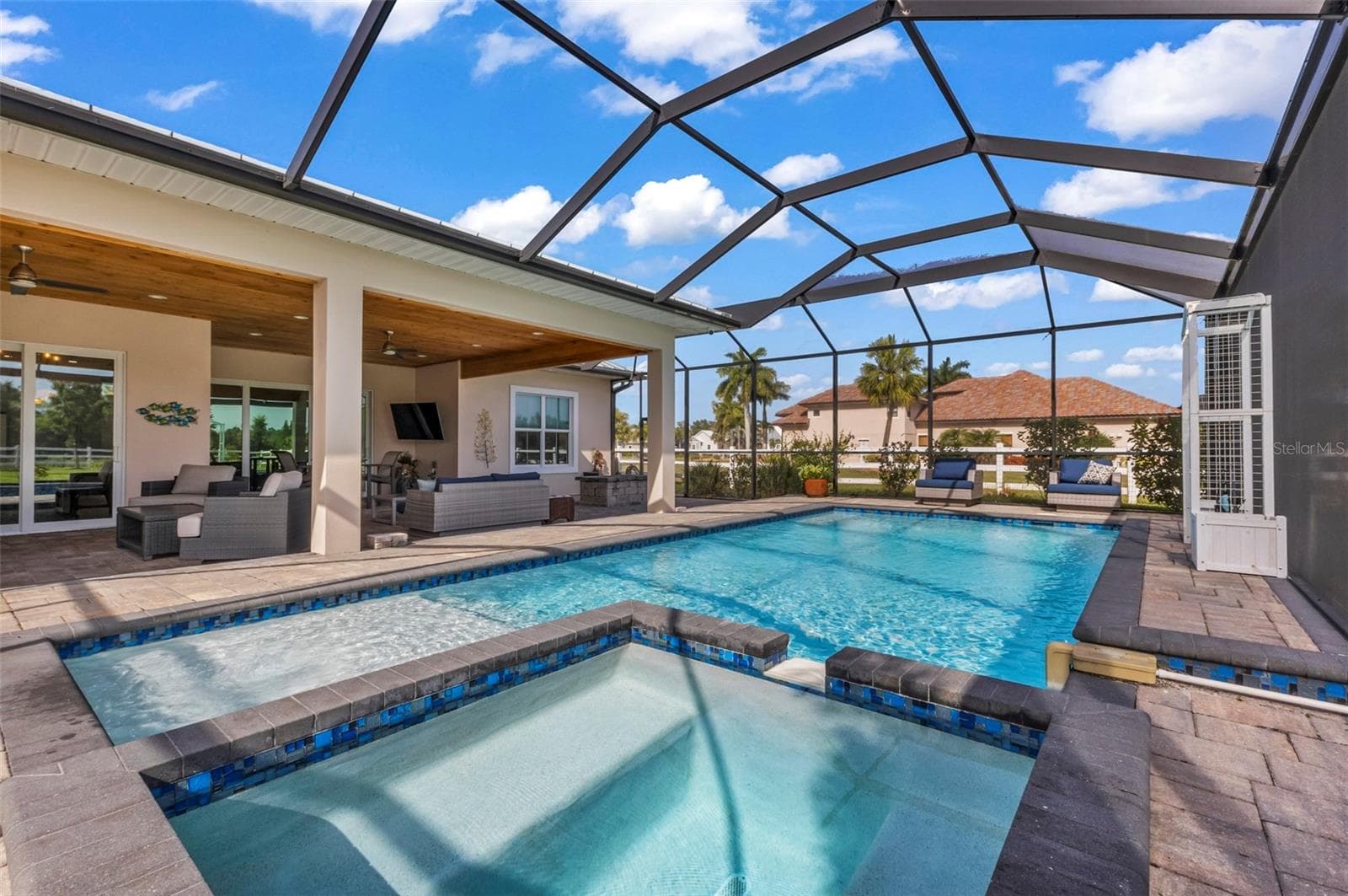 Single Family Residence at 28975 SMUGGLERS LN, PUNTA GORDA, photo 53 of 88