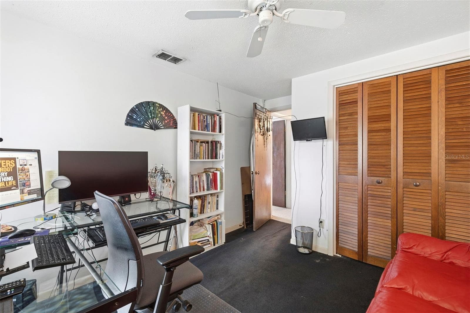 Single Family Residence at 15806 PENNINGTON RD, TAMPA, photo 26 of 48