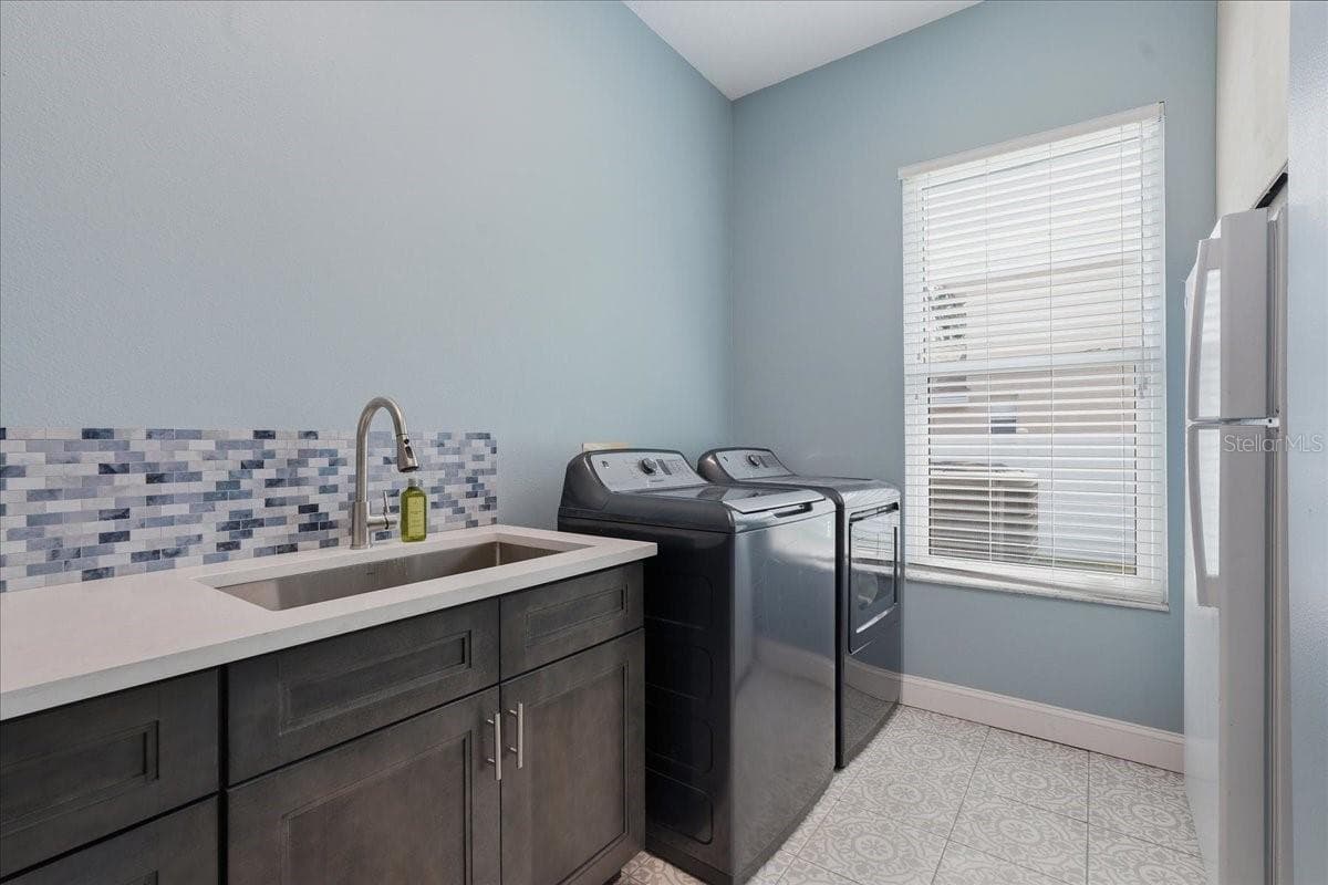 Laundry Room - 17024 WINNERS CIR, ODESSA