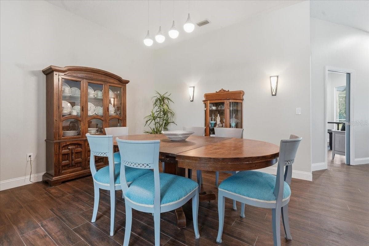 Large Dining Room - 17024 WINNERS CIR, ODESSA