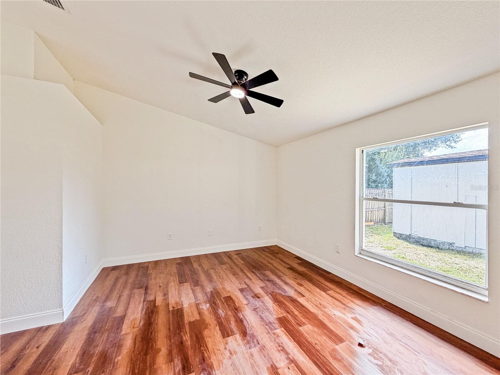 Single Family Residence at 2617 SUNDANCE CIR, MULBERRY, photo 15 of 31