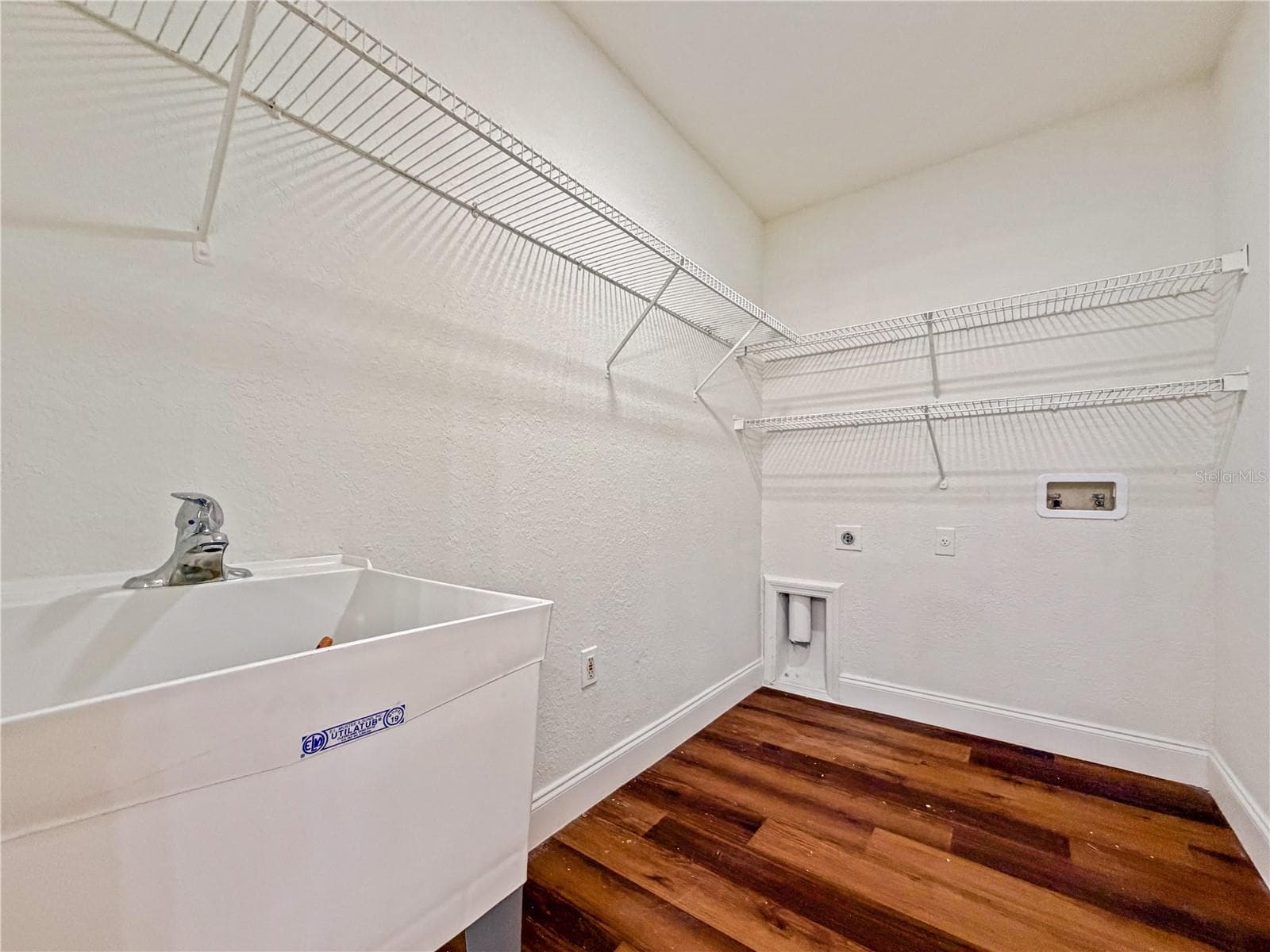 Single Family Residence at 2617 SUNDANCE CIR, MULBERRY, photo 26 of 31