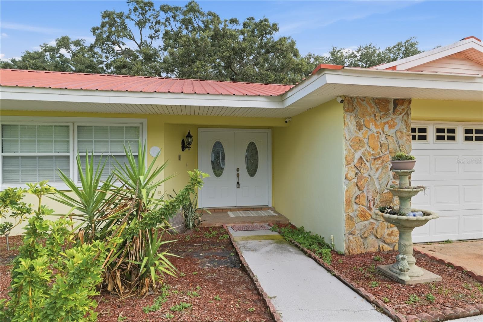 Single Family Residence at 1514 BURNING TREE LN, BRANDON, photo 31 of 37