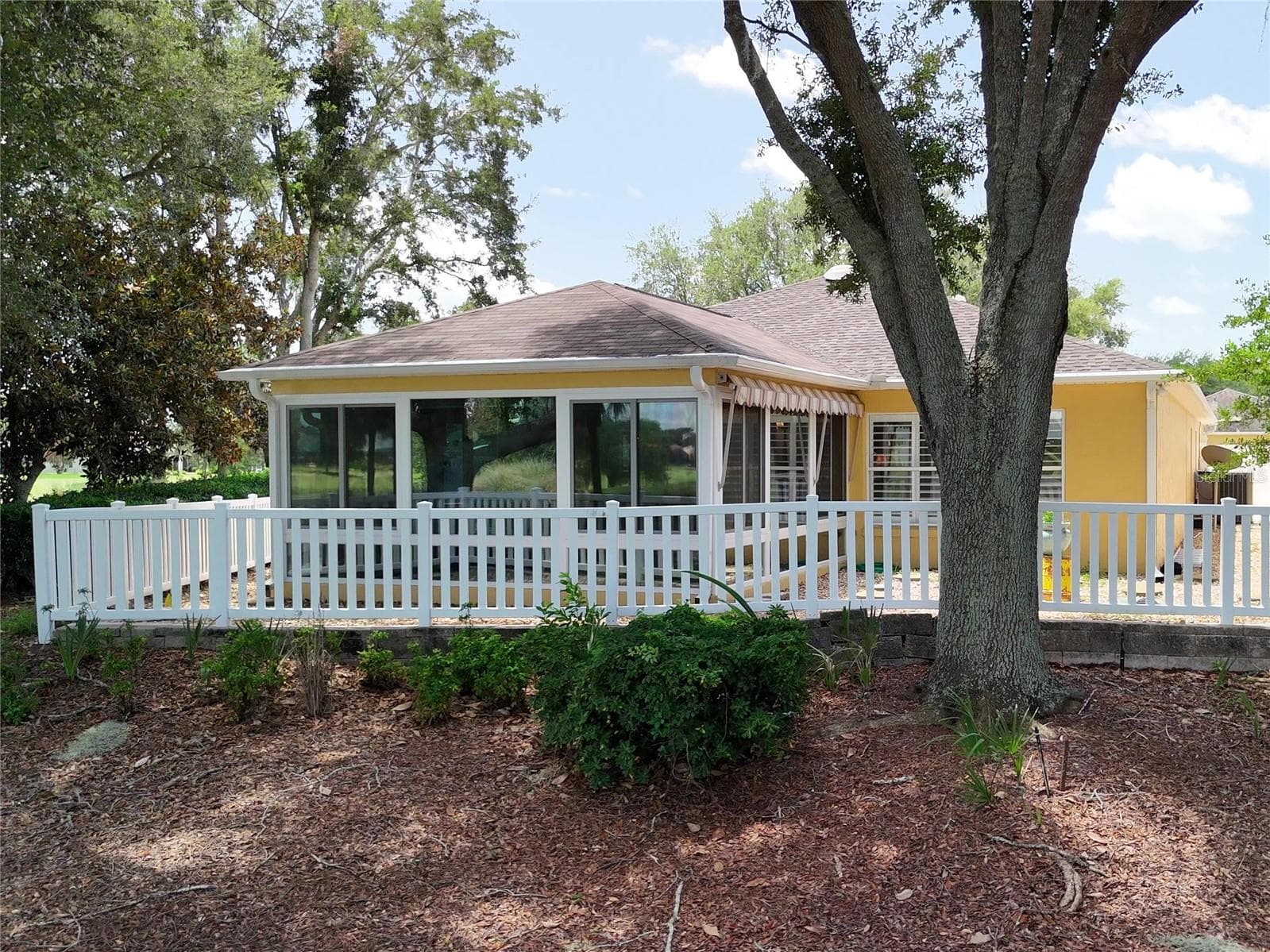 PICTURE FROM GOLF COURSE TO THE VILLA - 3101 ARCHER AVE, THE VILLAGES