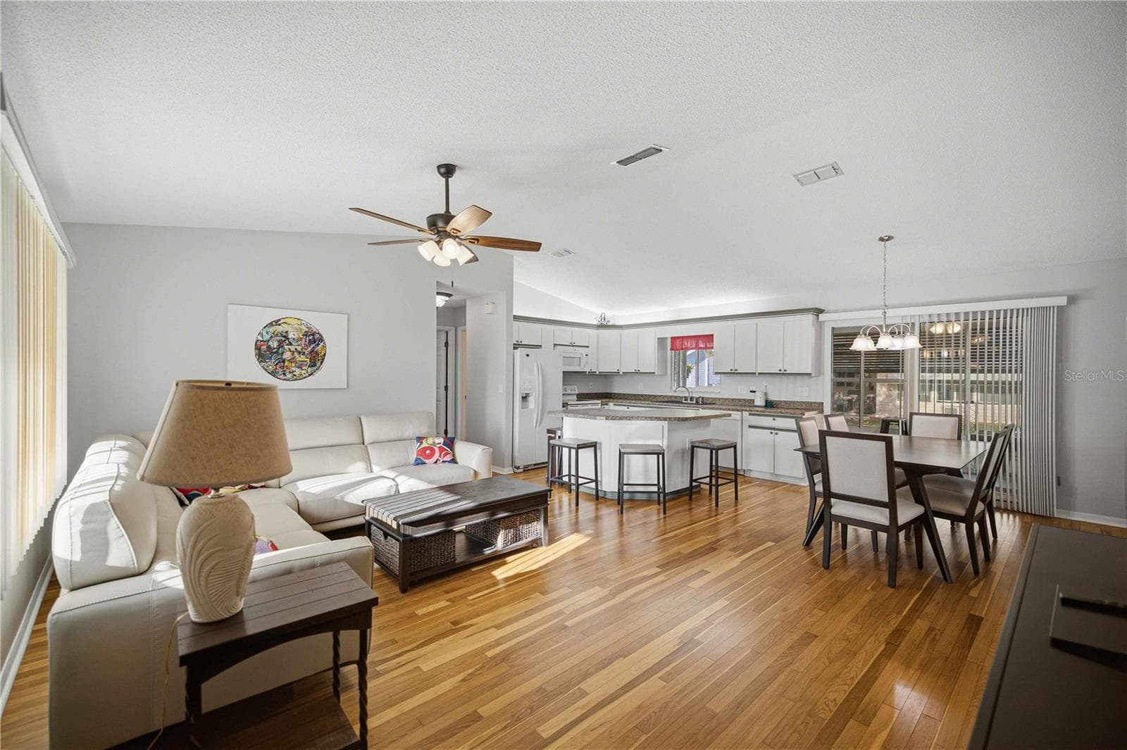 Inside Entrance View - 17832 SE 96TH AVE, SUMMERFIELD