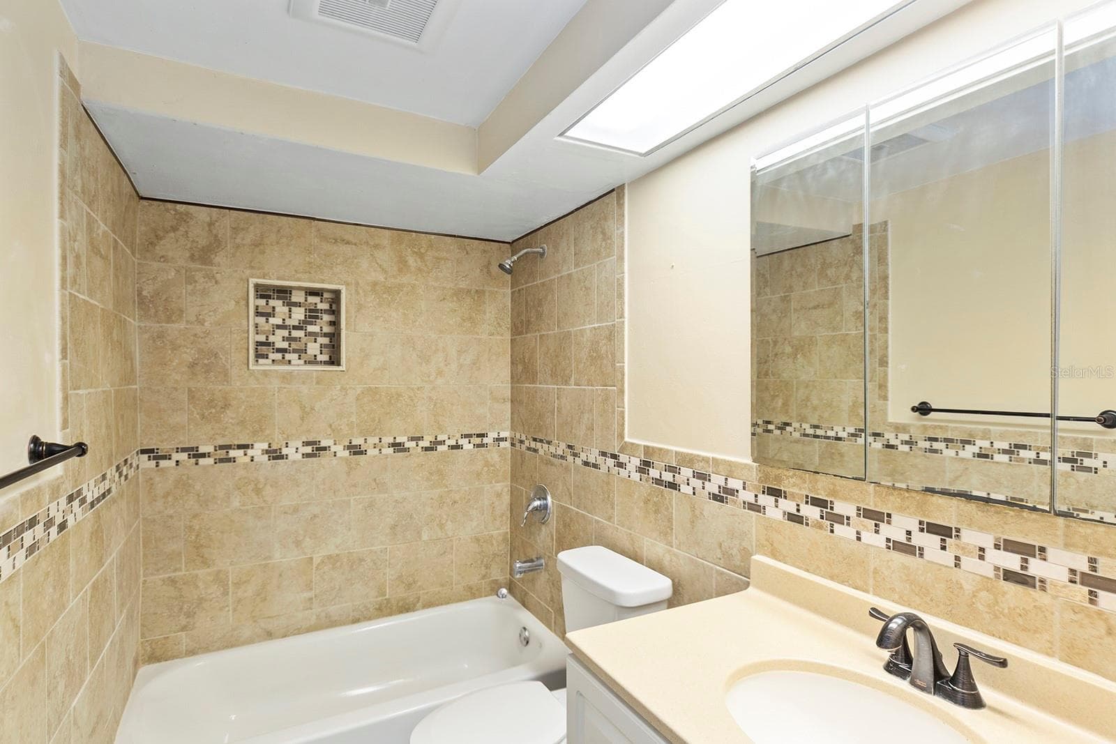 Single Family Residence at 3128 KILBURN RD, HOLIDAY, photo 8 of 23