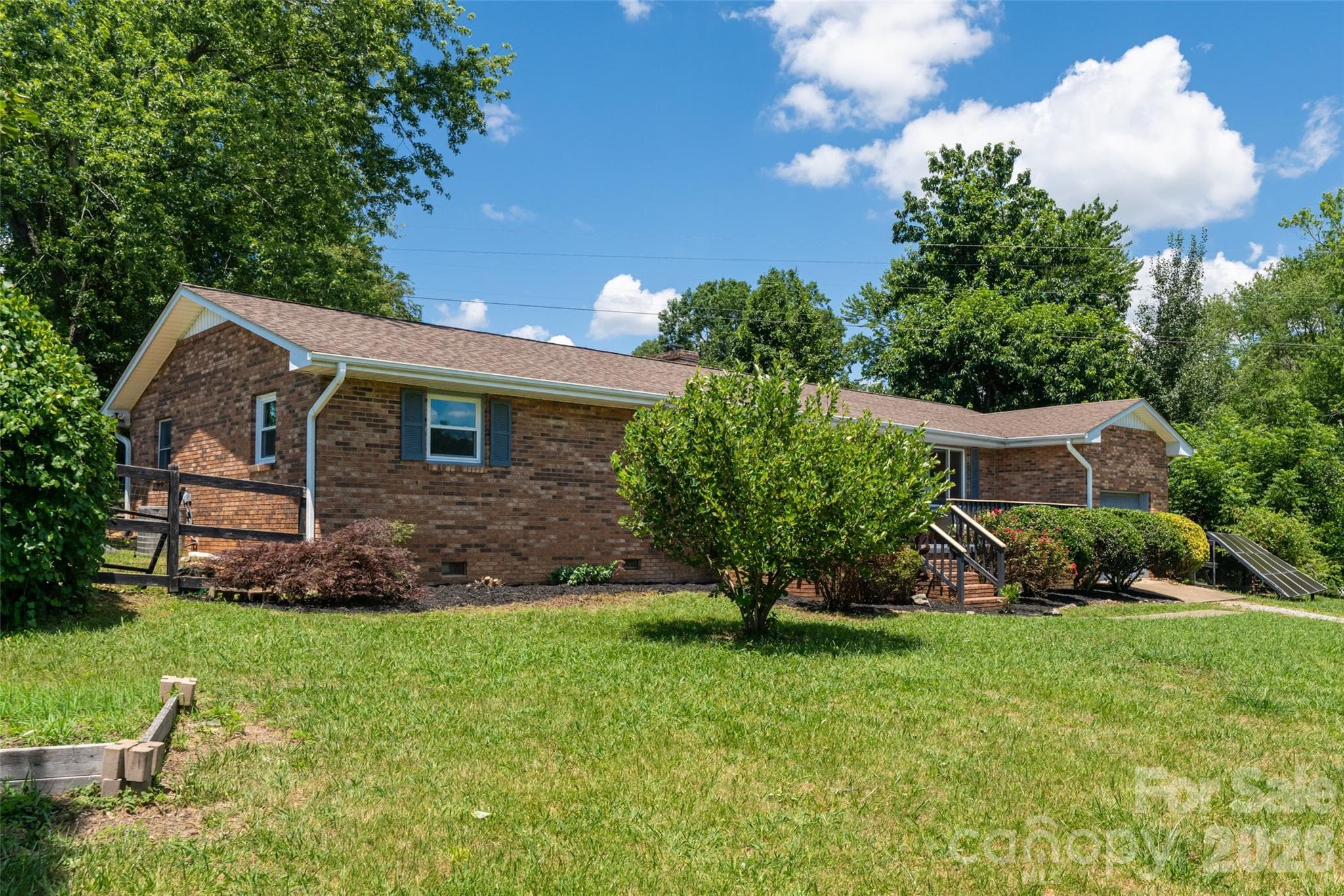 Single Family Residence at 187 Sheehan Road, Fletcher, photo 3 of 45