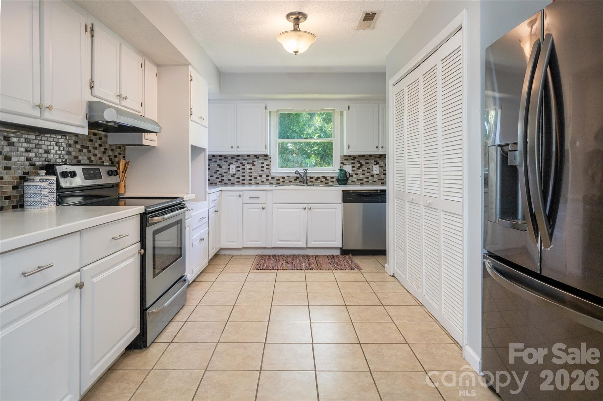 Single Family Residence at 187 Sheehan Road, Fletcher, photo 21 of 45