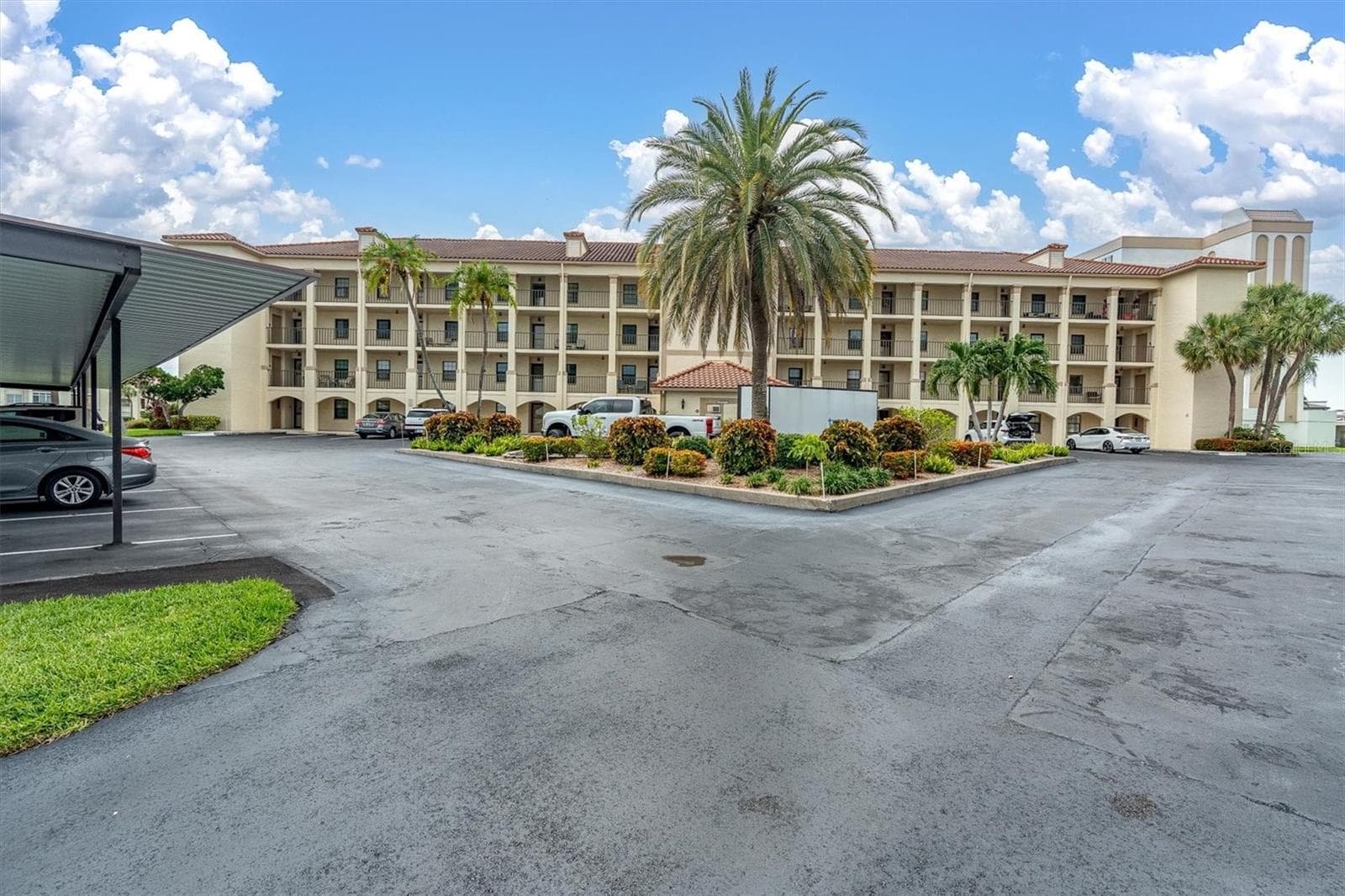 Condominium at 19029 US HIGHWAY 19 N #26-208, CLEARWATER, photo 2 of 36