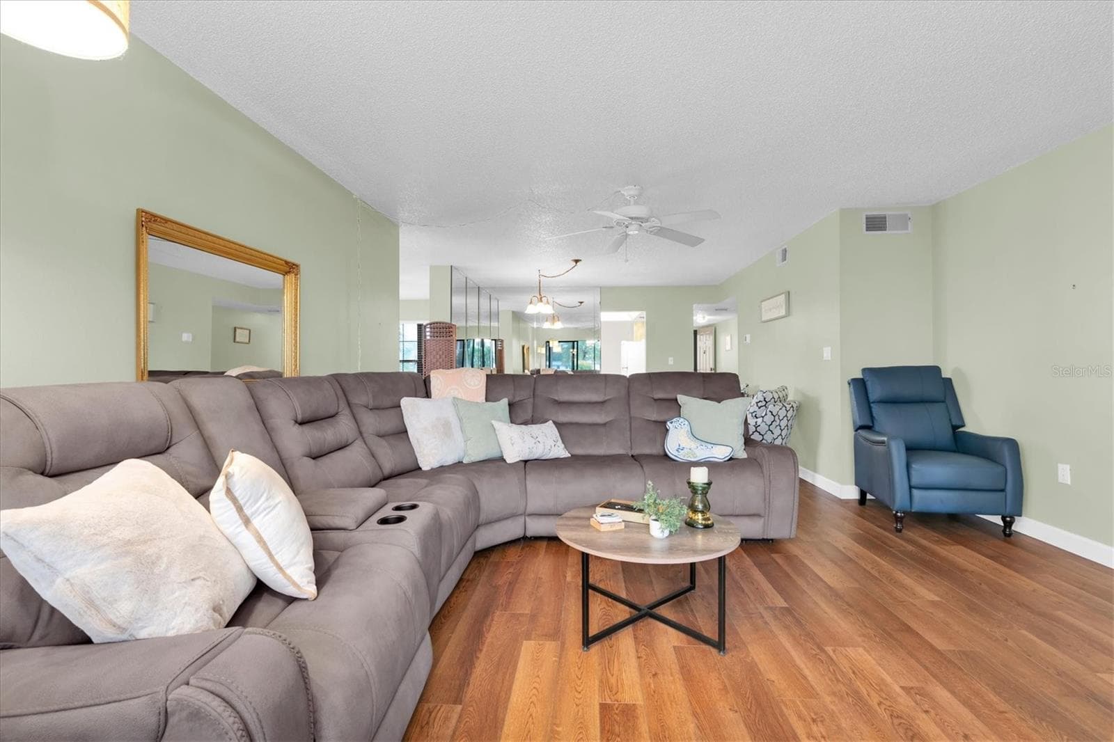 Condominium at 19029 US HIGHWAY 19 N #26-208, CLEARWATER, photo 8 of 36