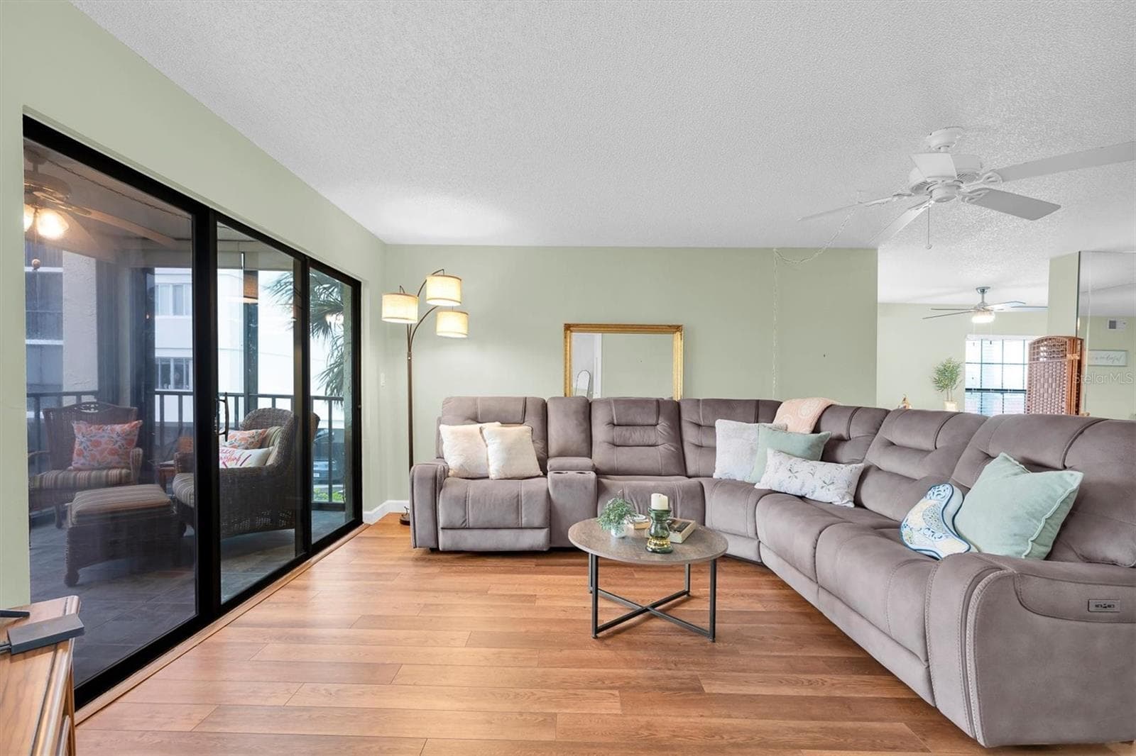 Condominium at 19029 US HIGHWAY 19 N #26-208, CLEARWATER, photo 9 of 36