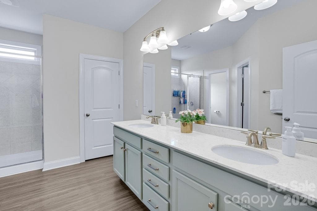PRIMARY BATHRM/ LG SHOWER/ LINEN CL. - 3332 Katherine Taylor Court, Monroe