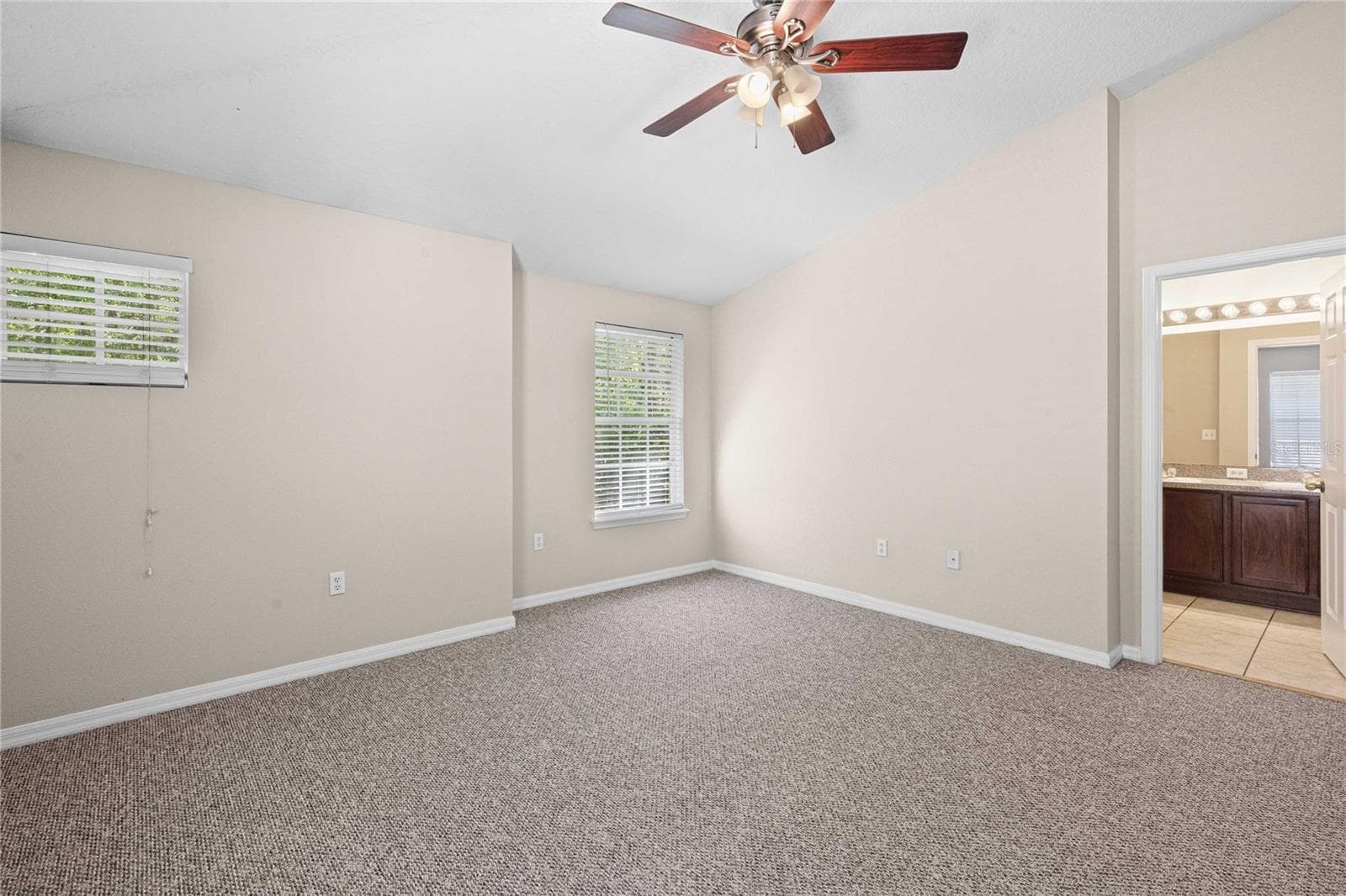 Townhouse at 27627 PLEASURE RIDE LOOP, WESLEY CHAPEL, photo 21 of 33
