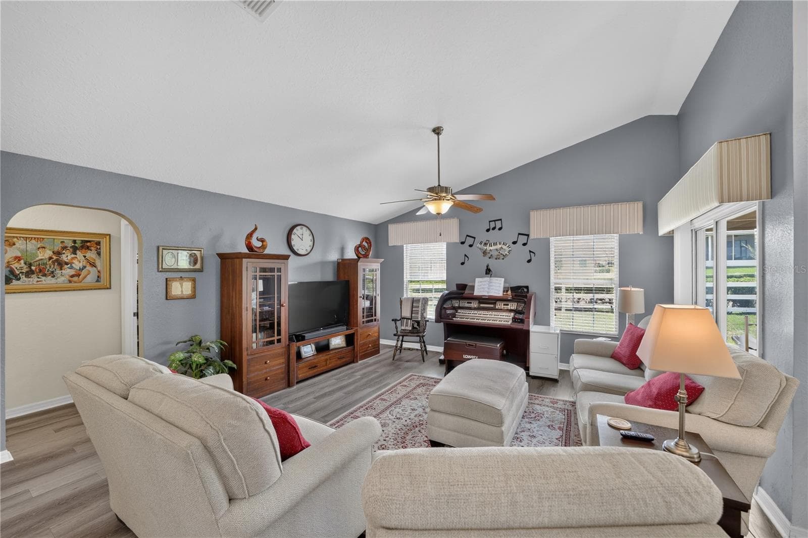 Single Family Residence at 11193 SE 173RD PL, SUMMERFIELD, photo 7 of 48