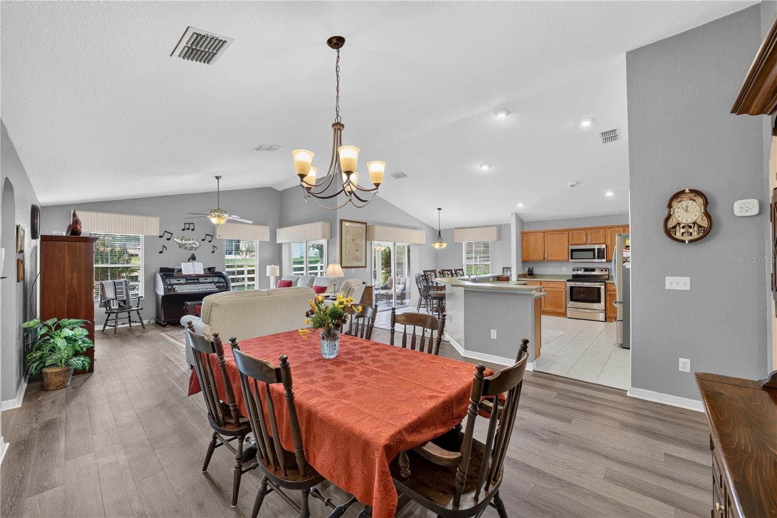 Single Family Residence at 11193 SE 173RD PL, SUMMERFIELD, photo 13 of 48