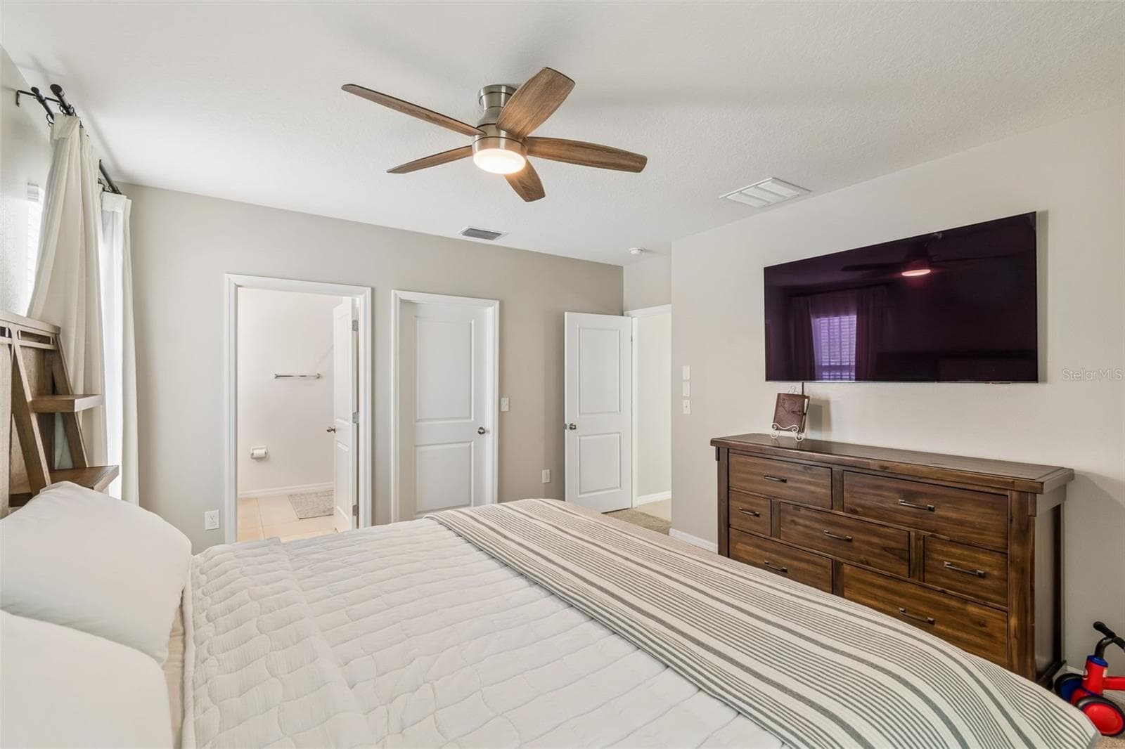 Primary Bedroom - 11910 LITTLE VIOLET CIR, RIVERVIEW