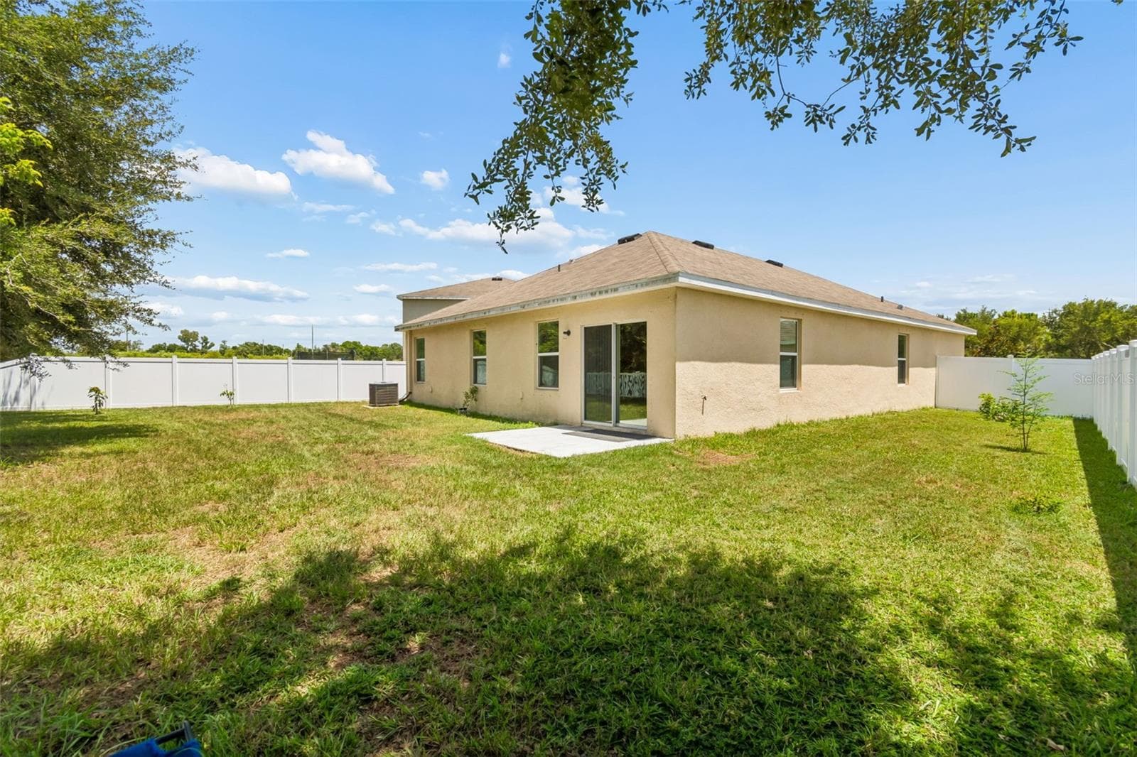 Single Family Residence at 11910 LITTLE VIOLET CIR, RIVERVIEW, photo 39 of 73