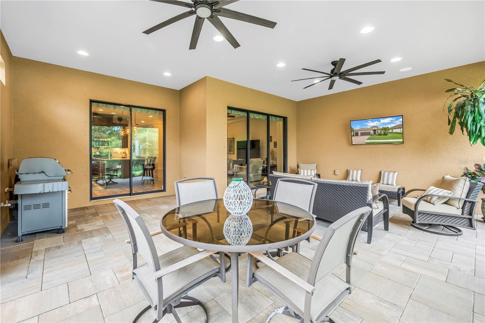Single Family Residence at 9912 BATCHELDER TER, PALMETTO, photo 43 of 60