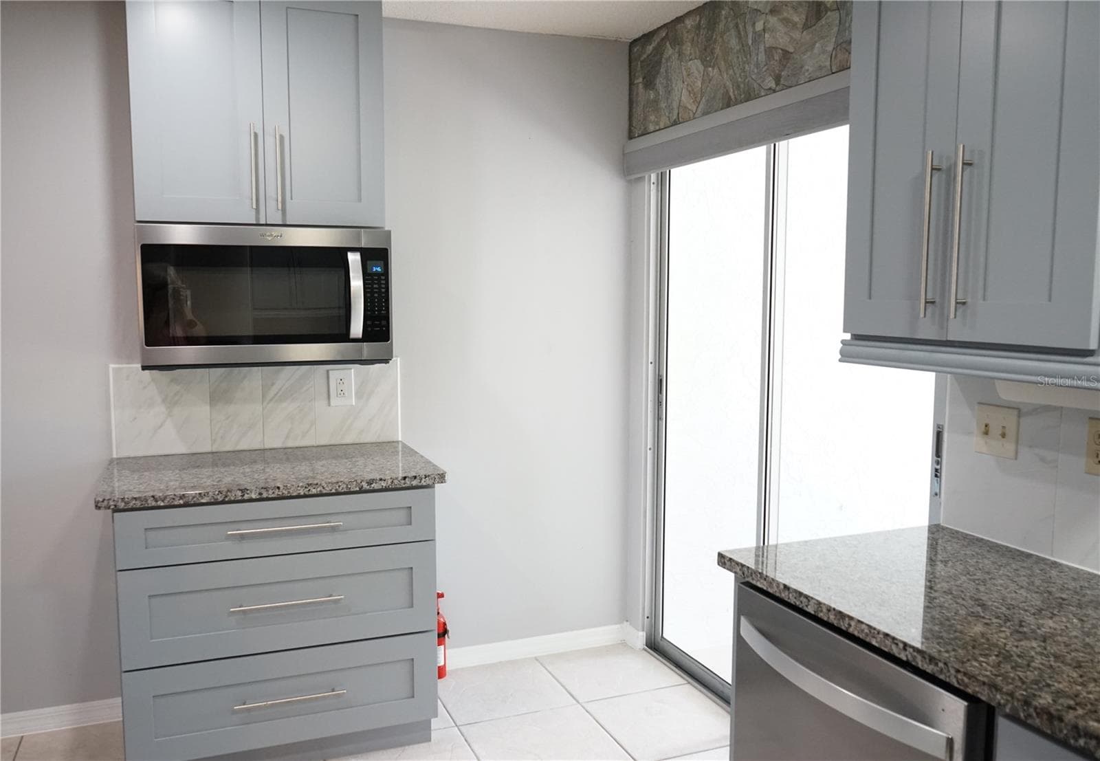 Condominium at 424 LAKE POINT CT #5A, SUN CITY CENTER, photo 7 of 40