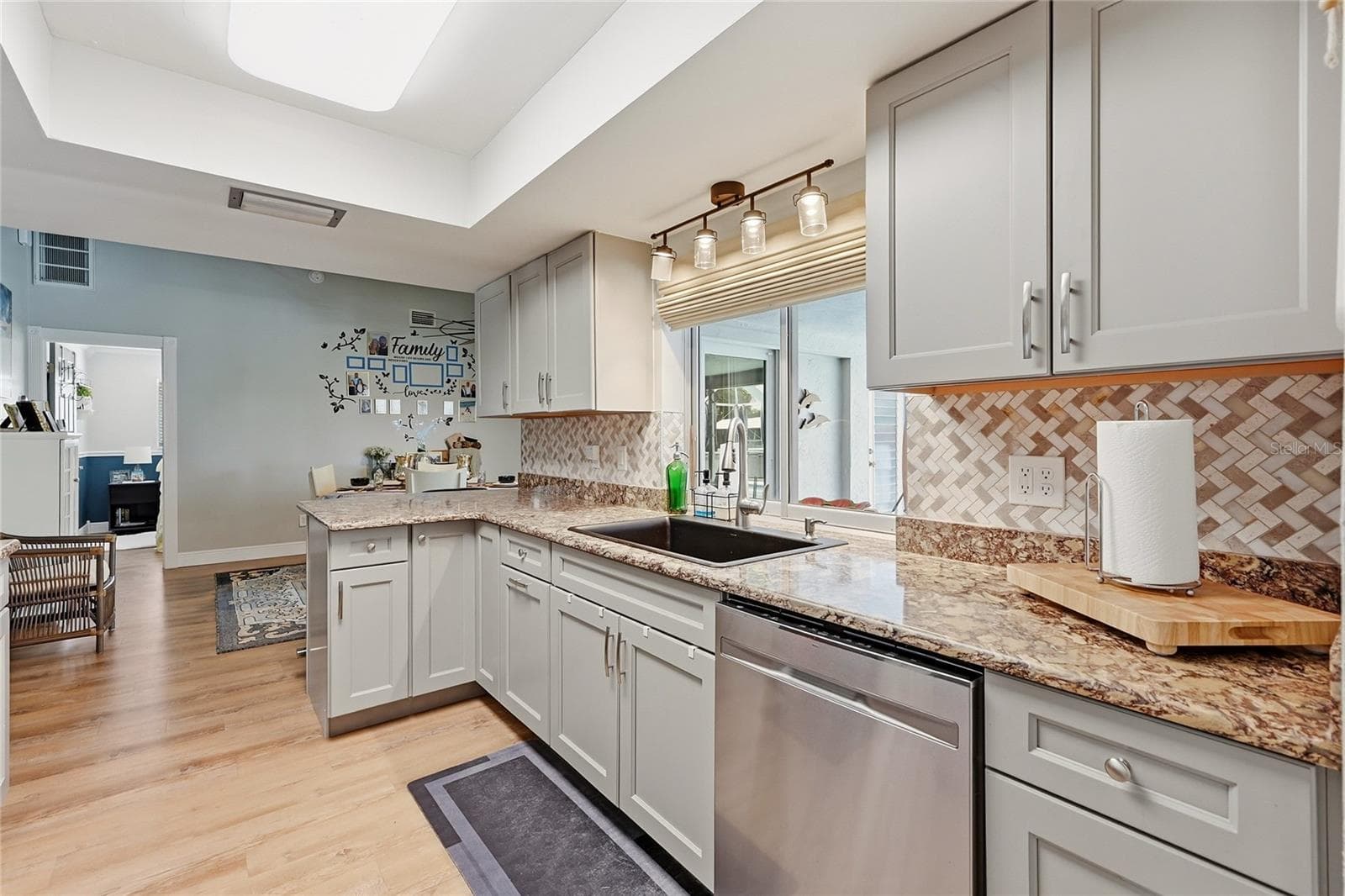 Single Family Residence at 7219 REYMOOR DR, NORTH FORT MYERS, photo 12 of 64