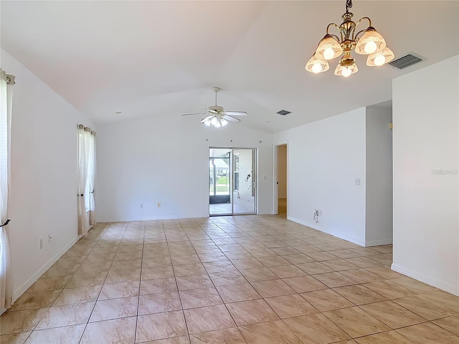 Single Family Residence at 30620 NE 95TH PL, FORT MC COY, photo 21 of 67
