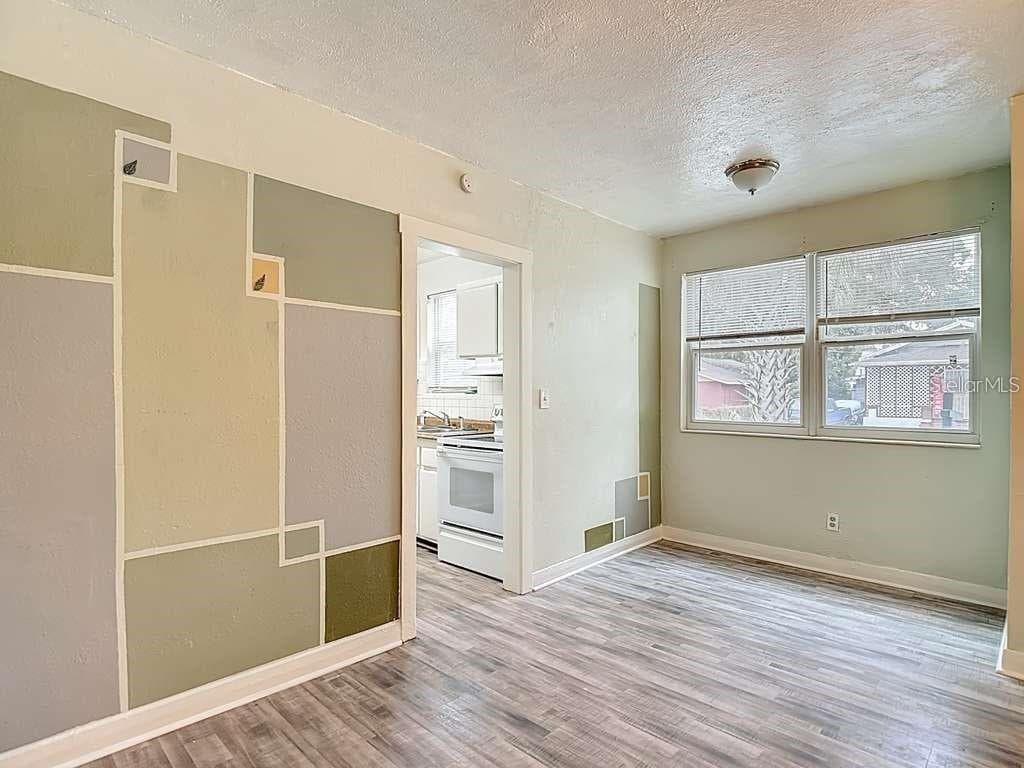 Single Family Residence at 1008 E 24TH AVE, TAMPA, photo 10 of 29