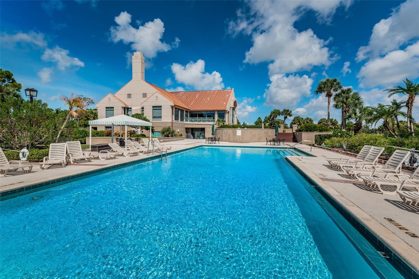 Bayou Club Pool - 10497 LONGWOOD DR, SEMINOLE